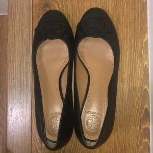 Tory Burch Gabriel 35mm wedge